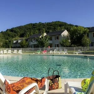 T3 Duplex Village Geolia Geniez D'olt Avec 2 Piscines Chauffée Hébergement de vacances Saint-Geniez-dʼOlt